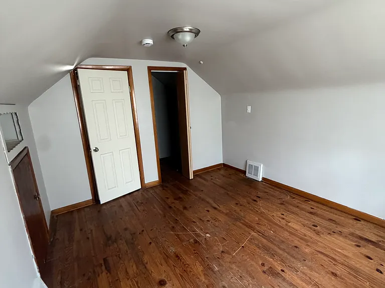 11212 Dove Ave — Photo 17