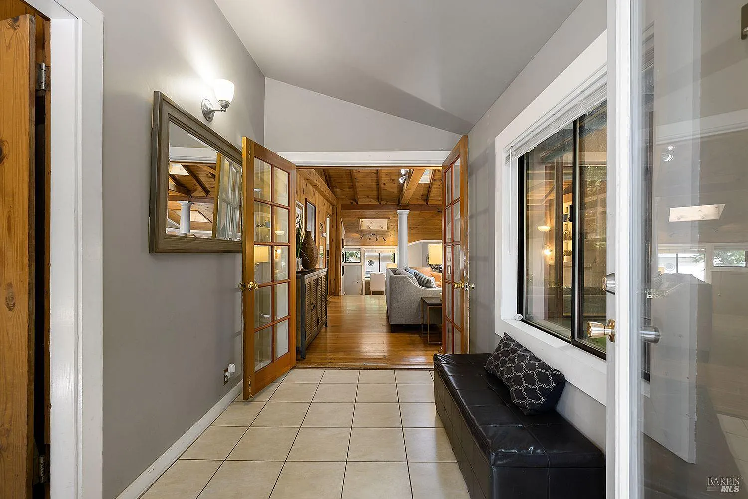 17350 Riverside Drive - Photo 4