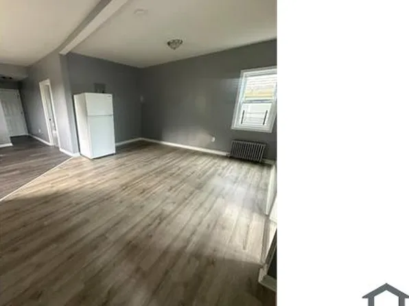 215 Edwards Pl, Yonkers, NY 10703