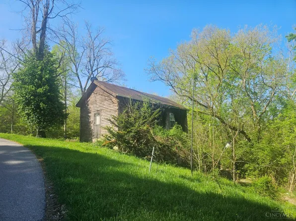 4529 Elmwood Rd, Batavia, OH 45103