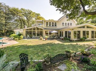 135 Linden Dr, Cohasset, MA 02025
