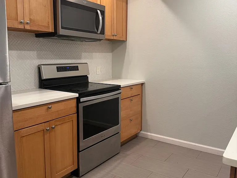 4159 Steck Ave — Photo 6
