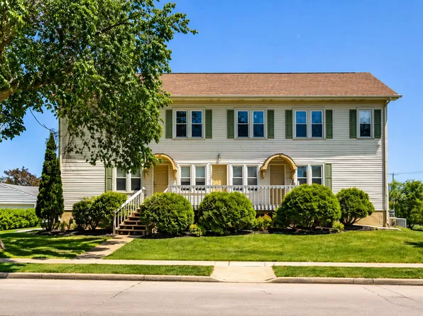 2 N. Janesville St., 2 N Janesville St #25, Milton, WI 53563