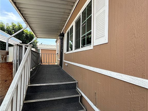 4th image of 3825 Crestmore Rd Space 414