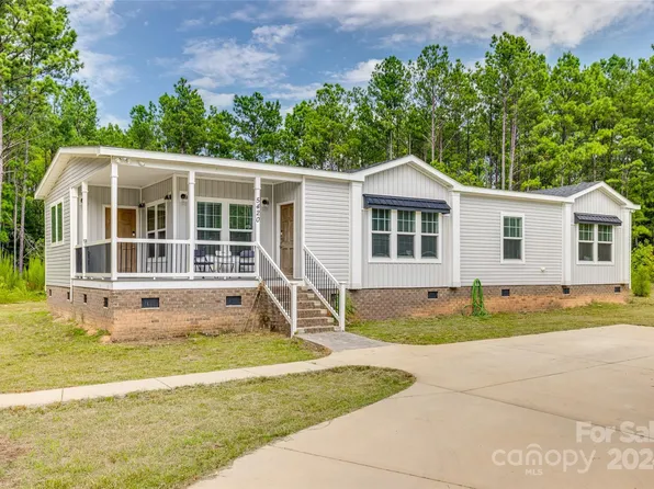 5420 Crawford Rd, Fort Lawn, SC 29714