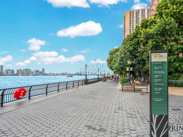 380 Rector Place image 13 of 13