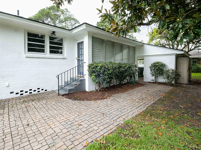 5604 Paulsen St — Photo 38