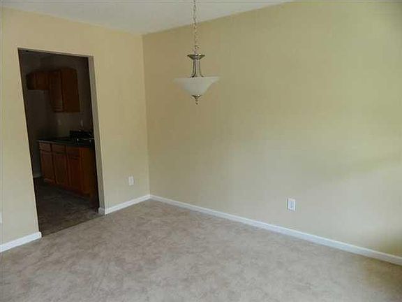 Spacious Dining Room