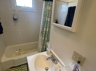 17 Belmont Sq #2M, Somerville, MA 02143