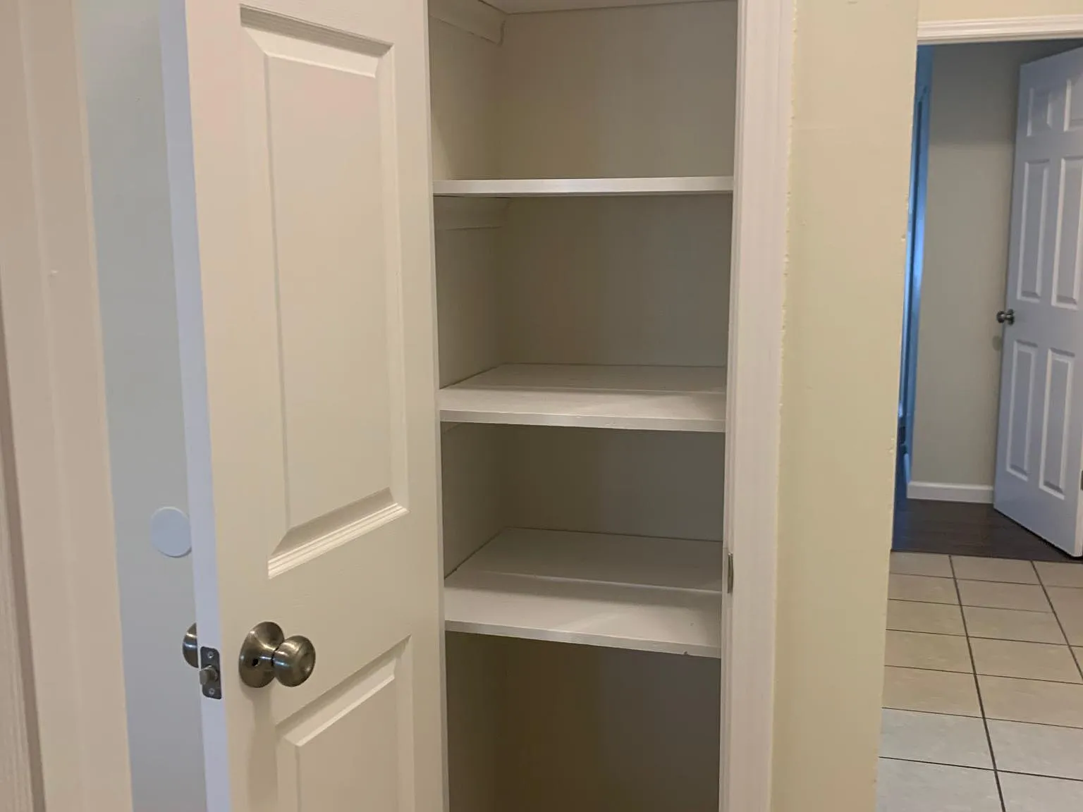 2 bed, 750 sqft, $925 — Photo 4