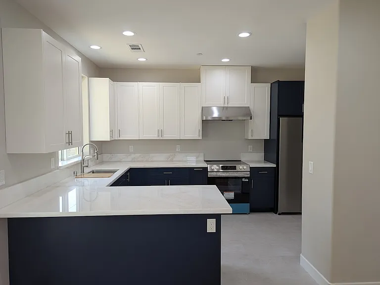 159 E El Norte St — Photo 4