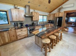 308 Lion St, Ojai, CA 93023