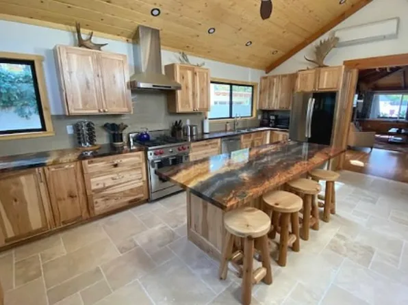 308 Lion St, Ojai, CA 93023
