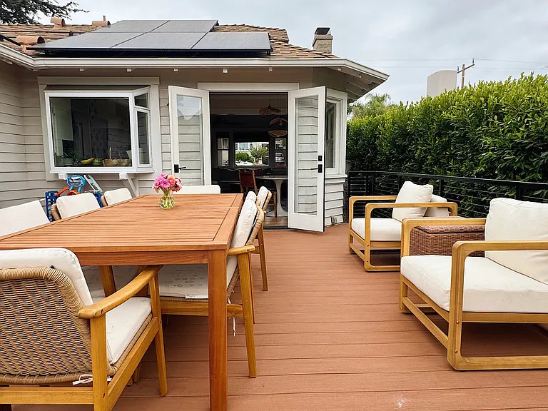 2431 Chapala St — Photo 21