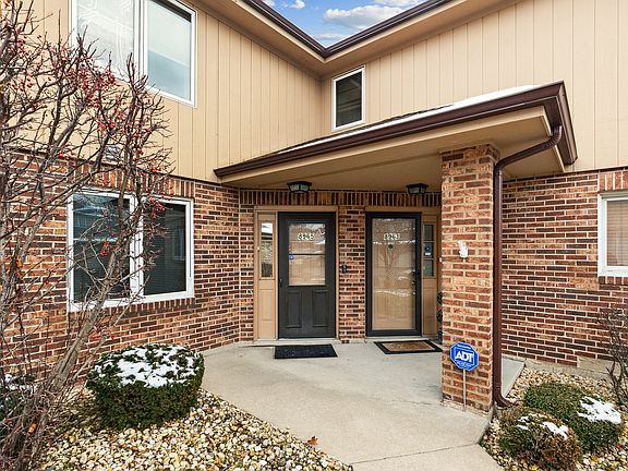 3rd image of 8965 Dublin St