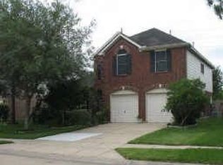 3139 E Webber Dr, Pearland, TX 77584
