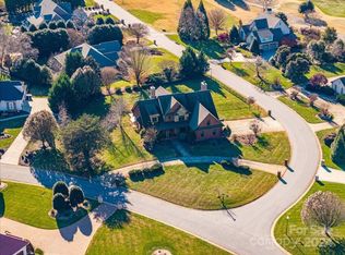 3634 Links Dr NE #27, Conover, NC 28613