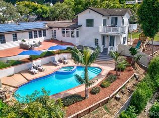 7722 Roseland Dr, La Jolla, CA 92037