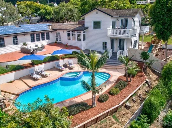 7722 Roseland Dr, La Jolla, CA 92037