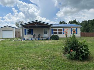 1032 Lacy Rd, New Vienna, OH 45159