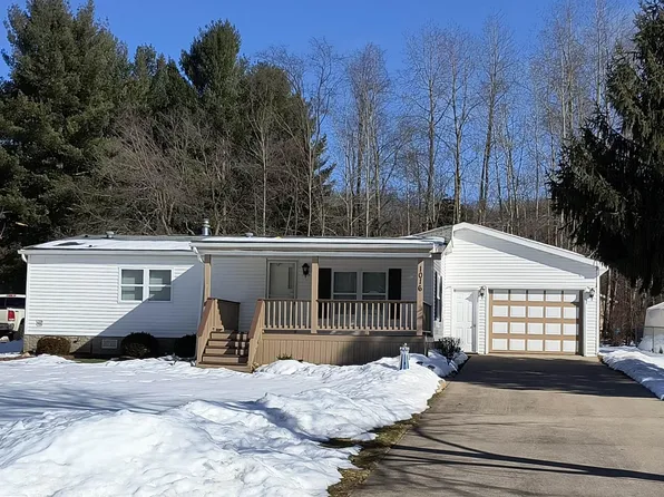 1016 Carmen Dr, Weidman, MI 48893