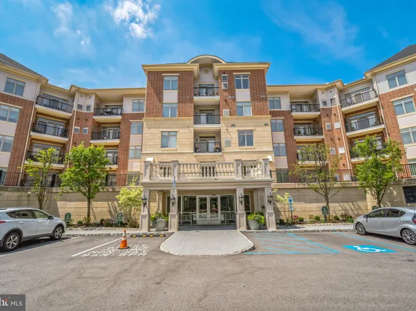 226 Carson Ter, Huntingdon Valley, PA 19006