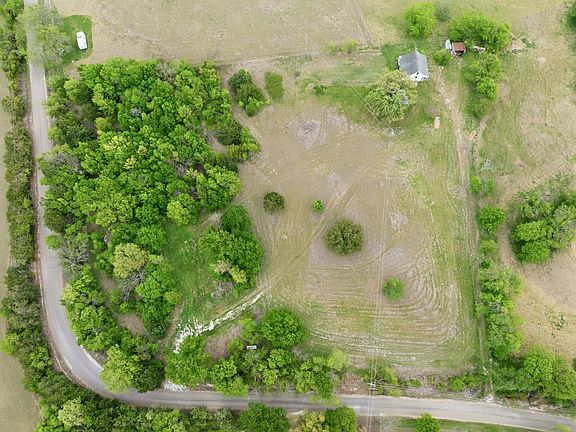 3rd image of 582 Hill County Rd #1313