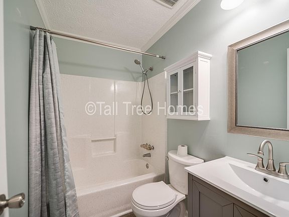 4th image of 15 Peachtree Way