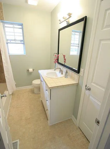 1011 Maynor St #A — Photo 10
