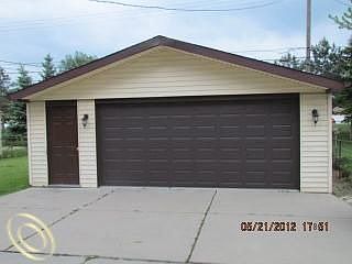 4th image of 25374 Mackinac St