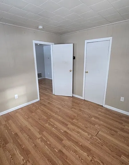 200 Avenue C #2 — Photo 3