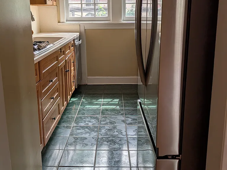 730 Burns St #2 — Photo 26