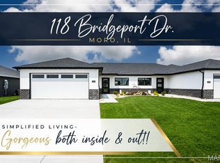 118 Bridgeport Dr, Moro, IL 62067