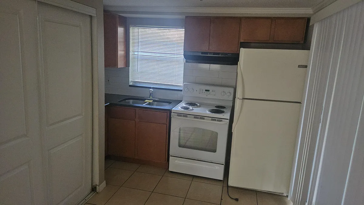 Building Photo - 514A Winham St #514-A