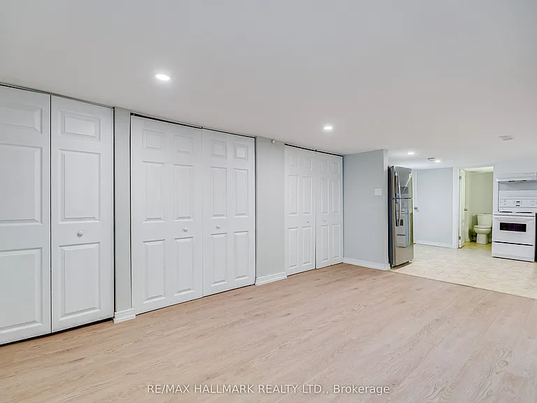115 Rainsford Rd #LOWER — Photo 3