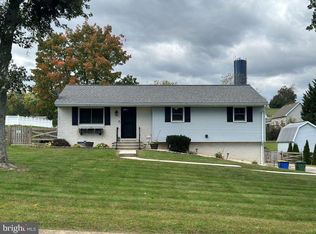 82 Heritage Dr, Hanover, PA 17331