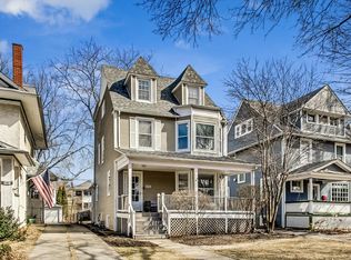 538 Woodbine Ave, Oak Park, IL 60302