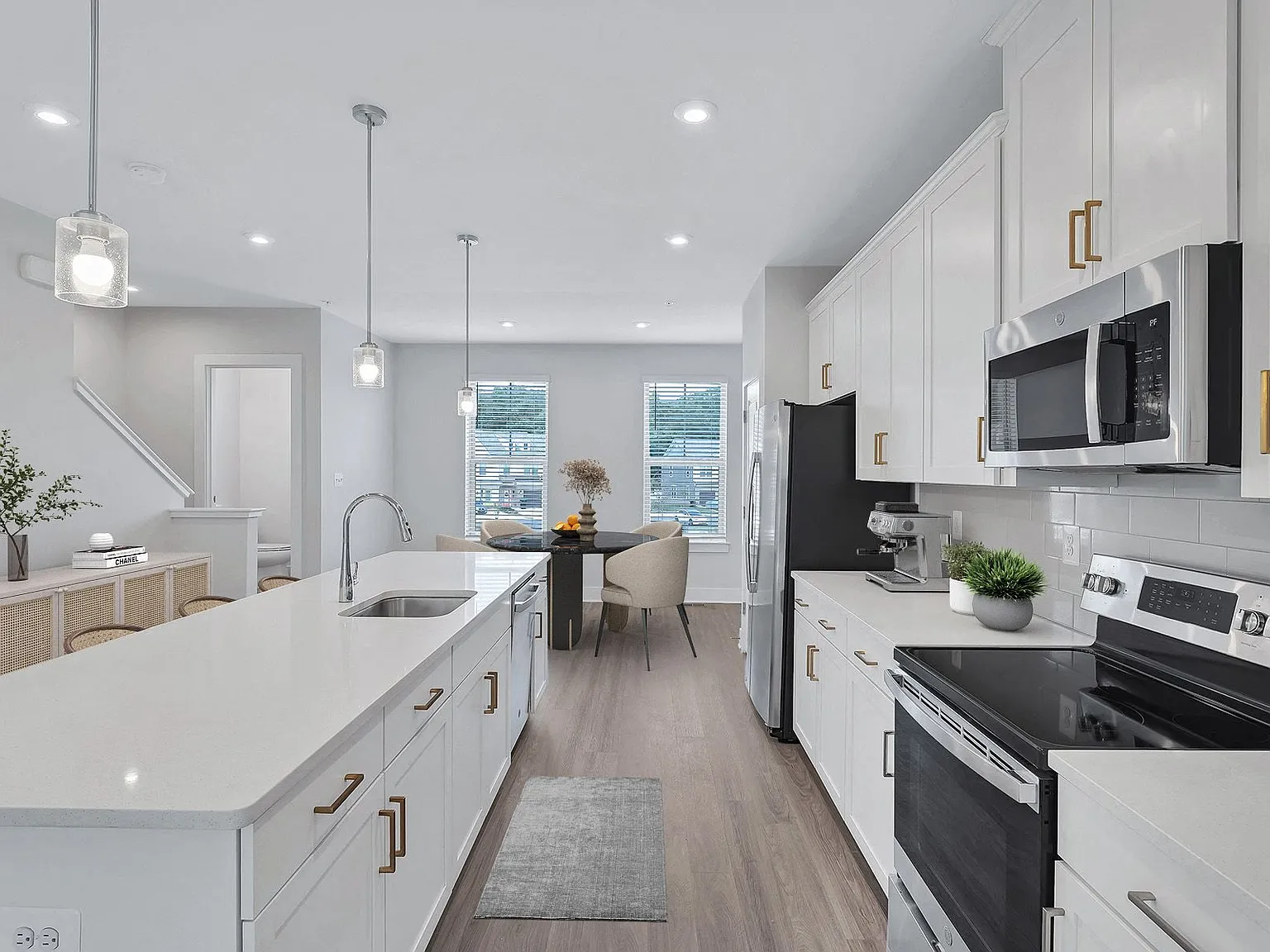 Brookestone — Photo 2