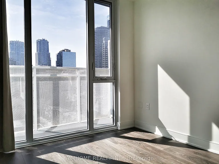 89 McGill St #1311 — Photo 24
