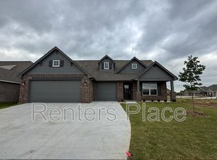 12308 S Maplewood Ave, Bixby, OK 74008
