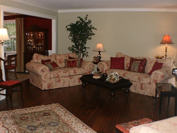 Large Formal Living Room
