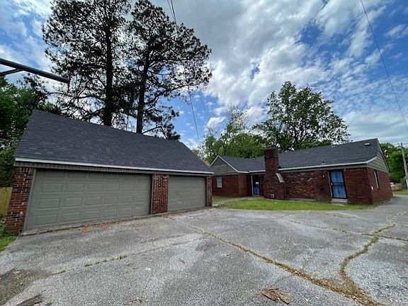 2nd image of 3546 Hanna Dr
