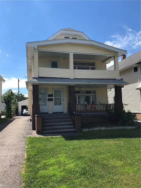 2046 Bunts Rd photo 1