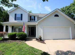 335 Ridge Oak Ct, Ballwin, MO 63021