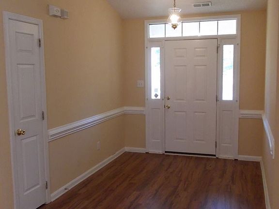 2nd image of 7528 Heronwood Ln #000