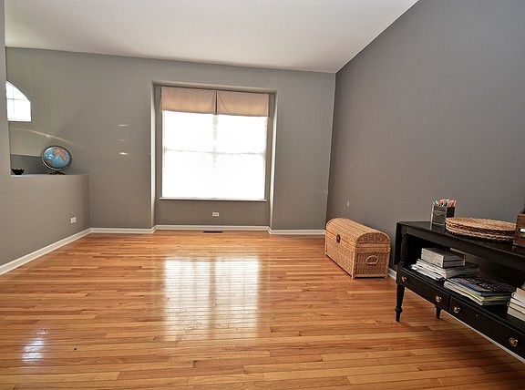 3rd image of 219 Willow Blvd Unit 1202-B