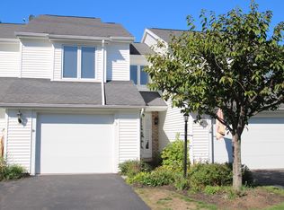 3 Triton Ct, Fairport, NY 14450