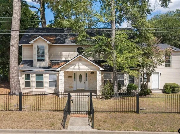 627 W 2nd St, Tyler, TX 75701