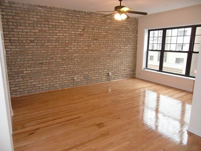 1st image of 6150 N Winthrop Ave APT 223