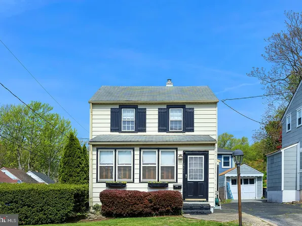 2001 Grant Ave, Wilmington, DE 19809